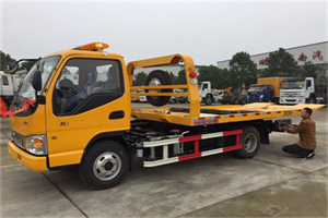 襄垣哪里有拖车服务